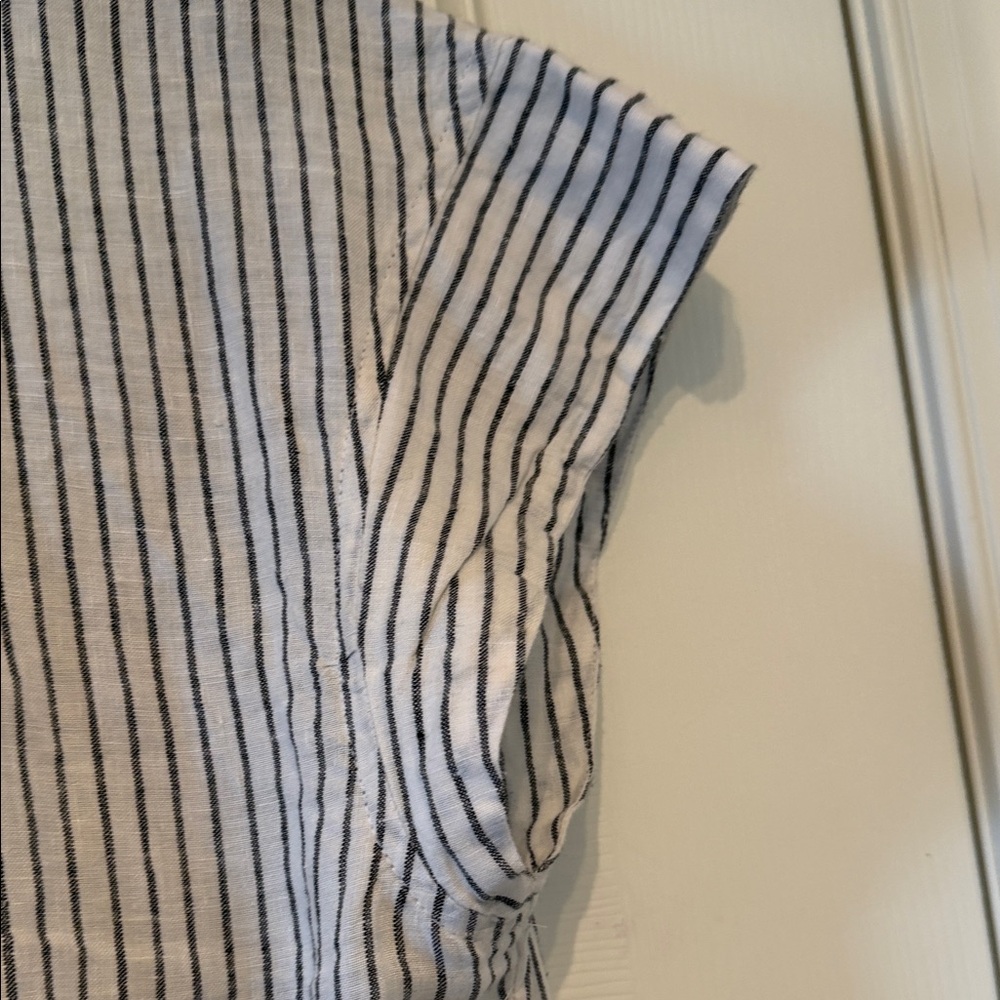 Vineyard Vines Blue and White Striped V-Neck Tiered Midi Dress - Picture 6 of 7